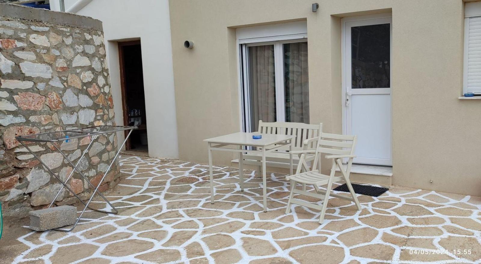 White Lotus Seaside Apartment Kini Bagian luar foto