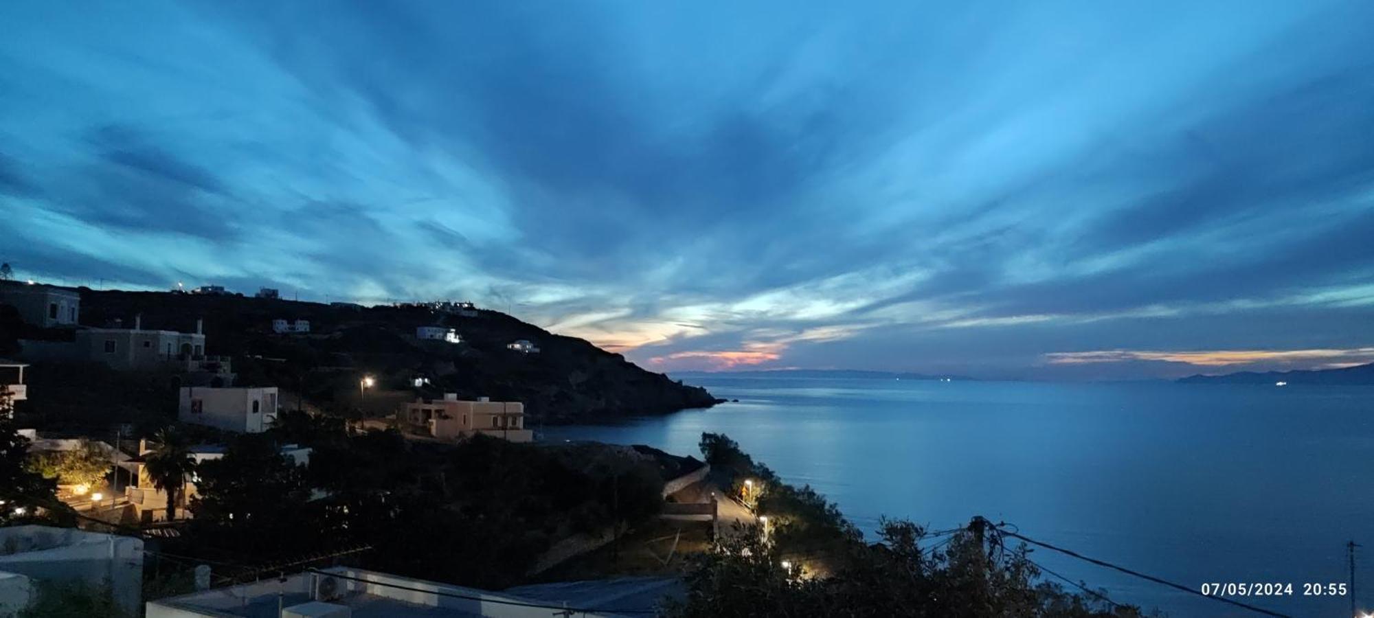White Lotus Seaside Apartment Kini Bagian luar foto